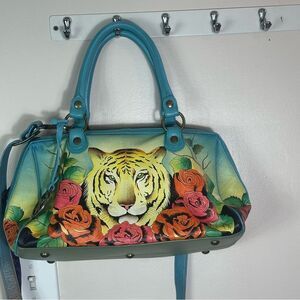 ANUSCHKA TIGER IN LOVE HAND
PAINTED LEATHER